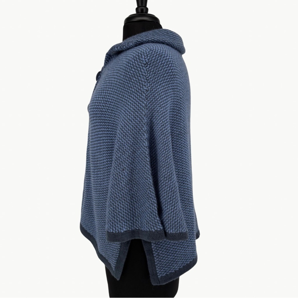 Vintage 80s Baby Alpaca Knit Cape Poncho Funnel Neck Sz Medium Blue Artisan Cozy - Picture 11 of 16